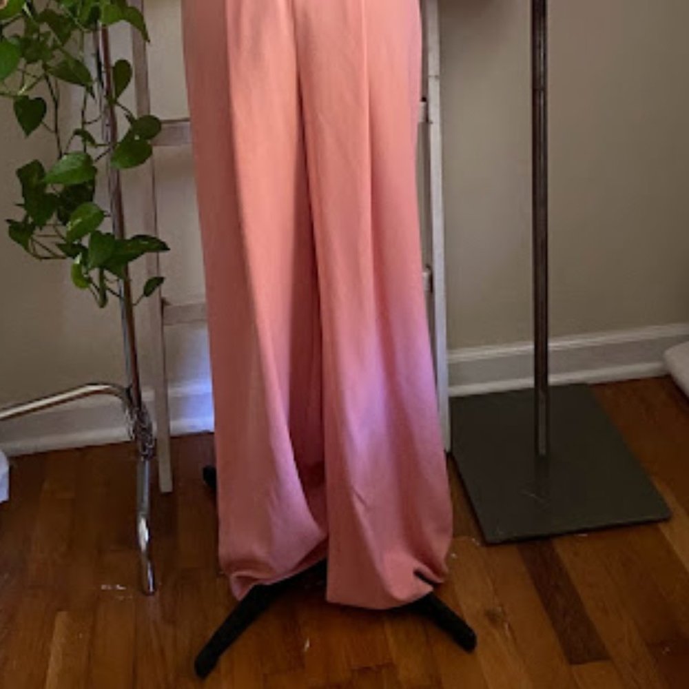ANTONIO MELANI Pink and Cream Jumpsuit with V-Neck and Tie Belt - Picture 8 of 12